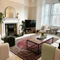 رهن-90-متری-فول-بازسازی-واحد-جلو-پارکینگ-آسانسور