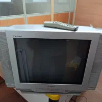 تلویزیون قدیمی رنگی