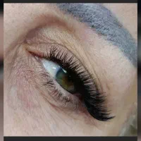 اموزش اکستنشن مژه و خدمات