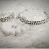 نیم ست گردنبند طوقی فول نگین