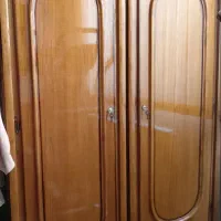 دوعدد کمد چوبی  در حد نو