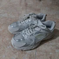 کتونی خارجی نیو بالانس سایز ۳۷