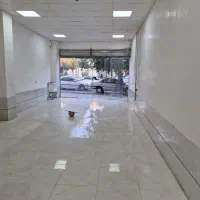 یک باب مغازه به متراژ ۹۰ متر میدان معلم