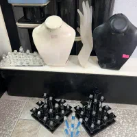 سینی انگشتر،قالپاق سرویس،کف چین ویترین طلاو‌نقره