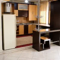 ۹۰ متری/دوخواب/غرق نور/خوش نقشه/پارکینگ اختصاصی