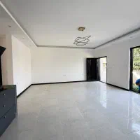 دیوار بلند و قیمت مناسب و سنددار و نمای مدرن|فروش خانه و ویلا|آلاشت, |دیوار