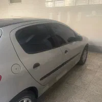 ۲۰۶ کم کار بی رنگ