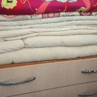سه عدد تشک عرض ۹۲، ۲عدد لحاف