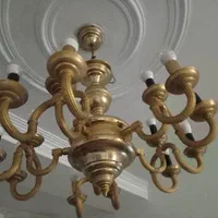 خریدار/ لوستر برنجی و برنزی و آبکاری قدیمی شکسته