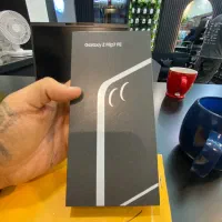 Z flip 7 FE آکبند