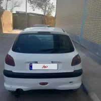 یک دستگاه خودروی ۲۰۶|خودرو سواری و وانت|خمینی‌شهر, |دیوار