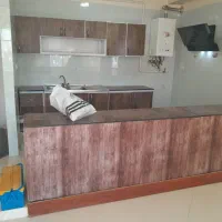 کابینت در حد نو با سینک و روشویی و شیر