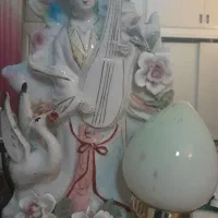 مجسمه چینی اصل با چراغ خواب|صنایع دستی و سایر لوازم تزئینی|تهران, نارمک|دیوار