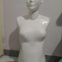 مانکن نیم تنه