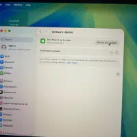 مک بوک پرو ۲۰۲۰ به همراه موس اپل ۲۰۲۱