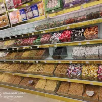 فروشنده آجیل و خشکبار