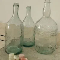 بطری های شیشه ای