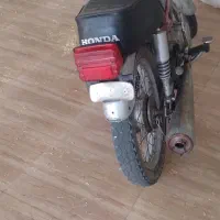سلام موتور۱۵۰ مدل ۸۵ درحد۹۶ سالم،