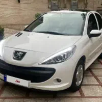 ۲۰۷ پانا اتو سفید