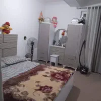تخت دو نفری، لیزی طوسی