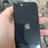 آیفون se 2020