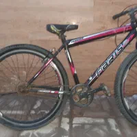 دو عدد دوچرخه ۲۷و نیم و ۲۰