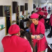 دستیار کراتین|استخدام درمانی، زیبایی، بهداشتی|تهران, مهران|دیوار