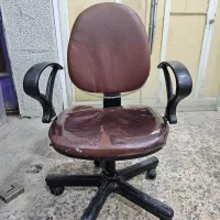 صندلی چرخ دار اداری