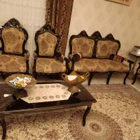 مبل سلطنتی 9نفره همراه بامیزعسلی