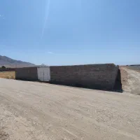 زمین-دور-دیوار