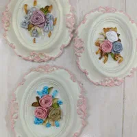 قاب روبان دوزی شده