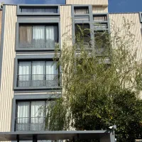 فروش-تک-واحدی-سند-دار-سالن-بزرگ-نوساز