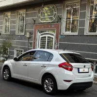 برلیانس H320 اتوماتیک 1500cc
