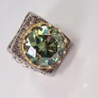 انگشتر دستساز کلکسیونی با نگین موزانایت روسی