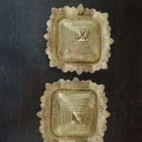 قندان و جعبه ی تی بگ