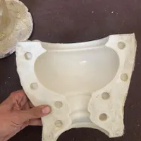قالب سیلیکونی برای مجسمه و ظروف پلی استر
