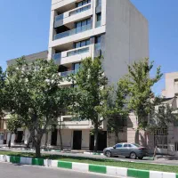 صارمی ۳۶/طبقه اول/۱۹۰متر بنا/تخلیه