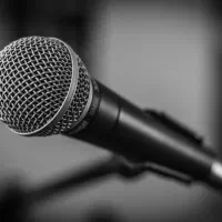 میکروفون shure sm58 اصل|آلات موسیقی|رشت, دیلمان|دیوار