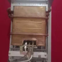 آبگرم کن بوتان دیواری مناسب آرایشگاه