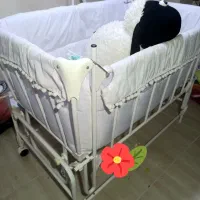 تخت کنارمادر فلزی با تور و تشک شیک و تمیز|اسباب و اثاث بچه|اصفهان, جوزدان الیادران|دیوار