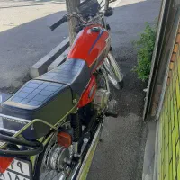 موتور هوندا ۱۲۵ هلیدا