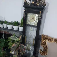 ساعت ایستاده