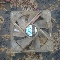 فن کیس خنک کننده کیس