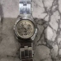 ساعتUNIQUE1