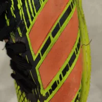 کفش فوتبال مناسب برای سالن