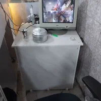 فروش ویترین مغازه با باکس سیگار و تنباکو