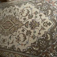 پشتی فرشی گل برجسته|پشتی|قزوین, |دیوار