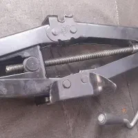 سلام یک جک ماشین چنتااچارتمیز