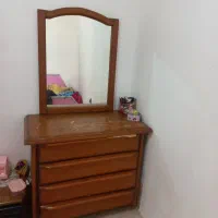 کمد و میز ارایش