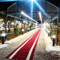 اجاره روزانه باغ ویلاهای کاریزلند جهت مراسمات|اجارهٔ کوتاه‌مدت ویلا و باغ|یزد, |دیوار